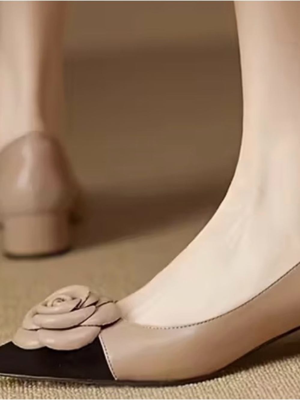 Women’s Beige and Black Floral Cap-Toe Low Heel Pumps